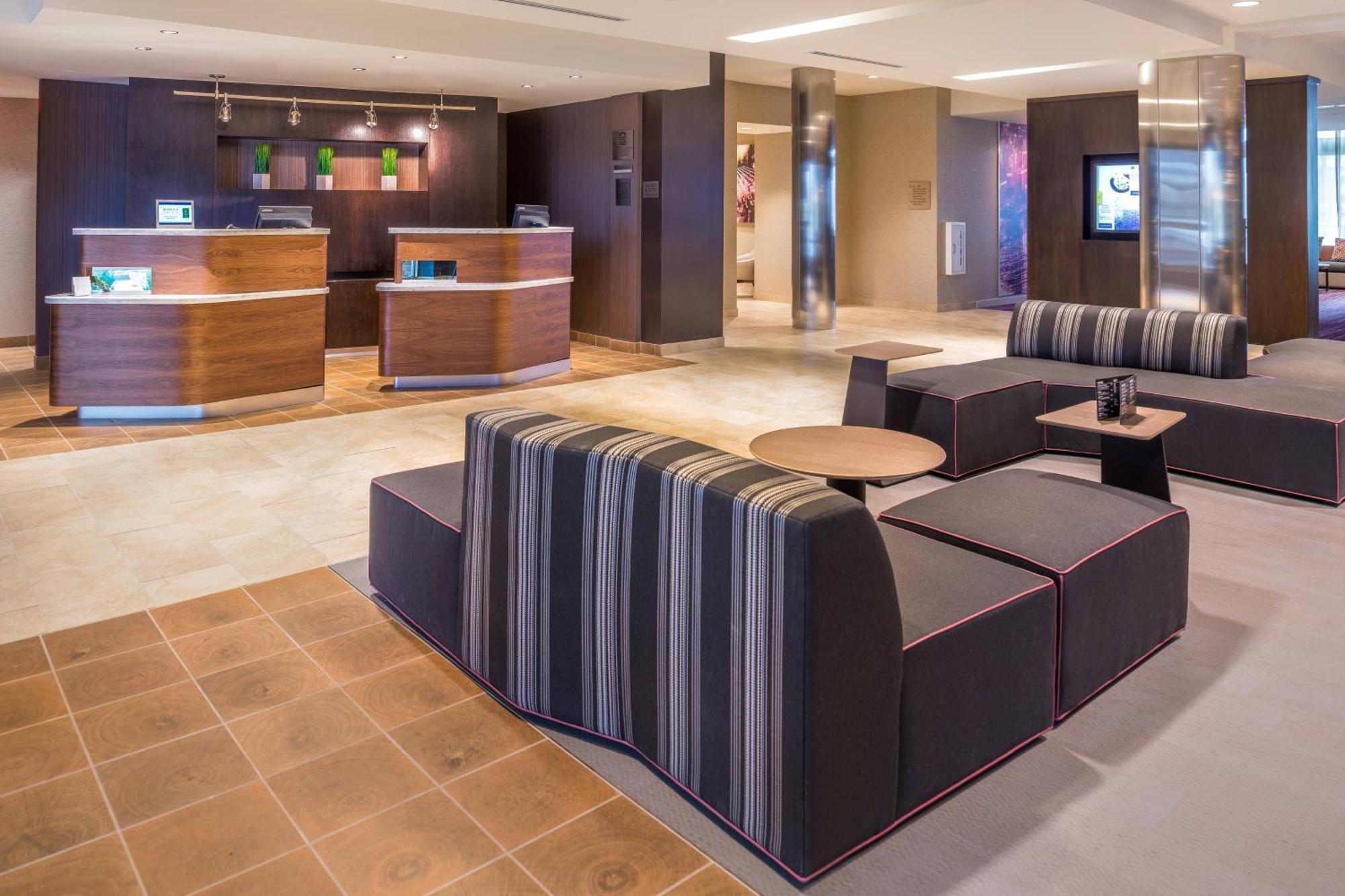 Courtyard By Marriott Detroit Farmington Hotel Farmington Hills Eksteriør billede